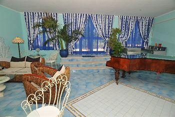 Isolabella Hotel เวนโตเตเน ภายนอก รูปภาพ